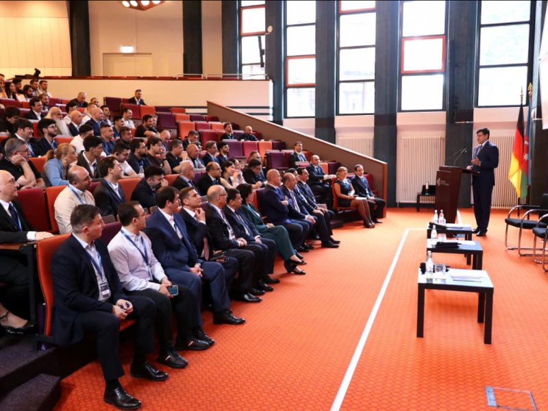 Avropada Yaşayan Azərbaycanlı Mühəndislərin III Forumu keçirilib